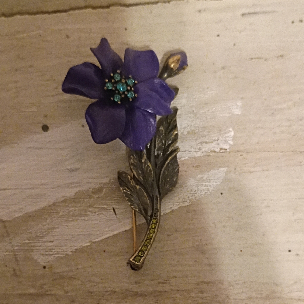 Joan Rivers Purple Floral Brooch